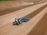 Traktor VALTRA T4