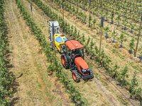 Traktor KUBOTA M5091N Cab