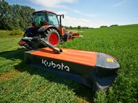 Nesen diskov ac stroj KUBOTA DM3000